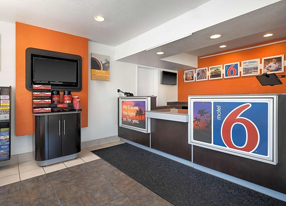 Motel 6-San Luis Obispo, CA - South