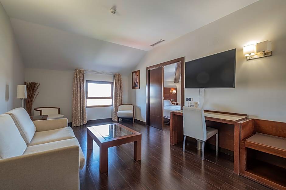 Photo 1 of 5 of Standard Suite