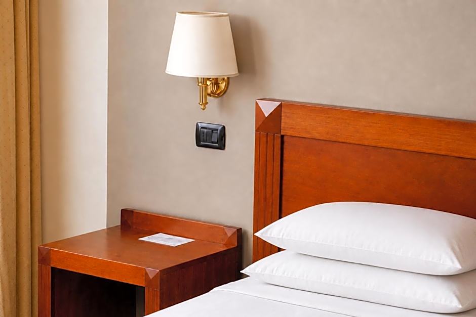 Phi Hotel Cavalieri