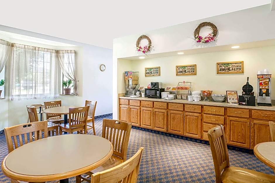 Super 8 by Wyndham Cobleskill NY