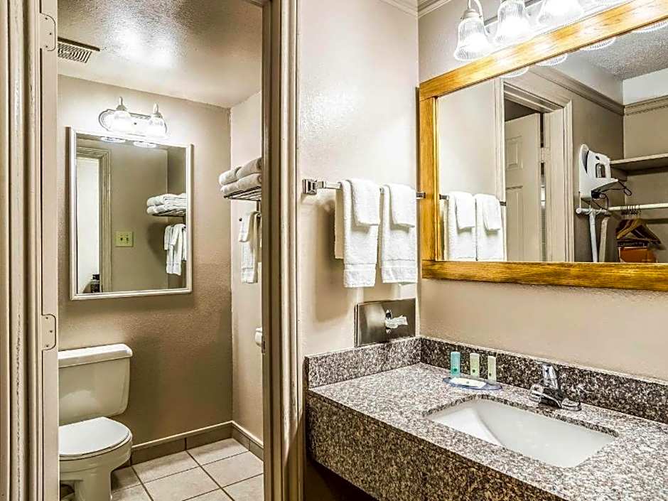 Quality Inn