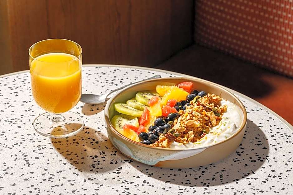 TRIBE London Canary Wharf