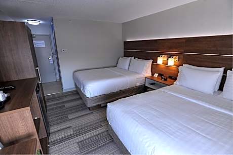 Standard Room with Two Queen Beds