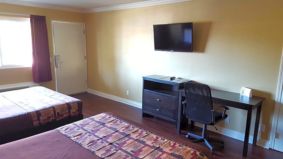 Anaheim Astoria Inn & Suites