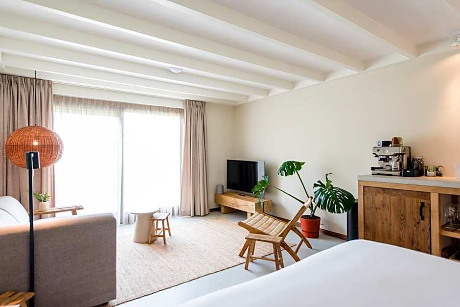 Van Heeckeren Apartments & Suites Nes