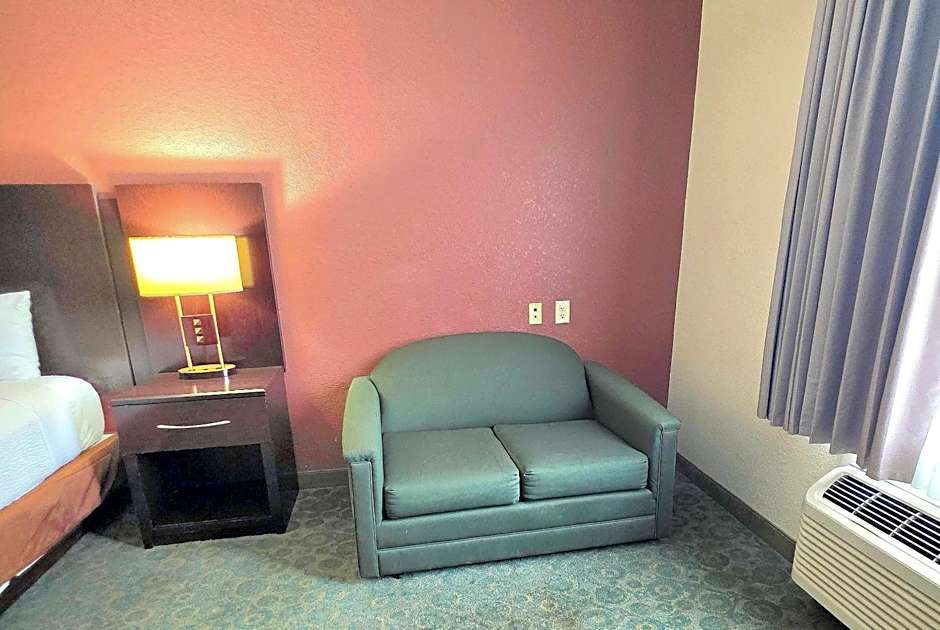 Ramada by Wyndham South Waco