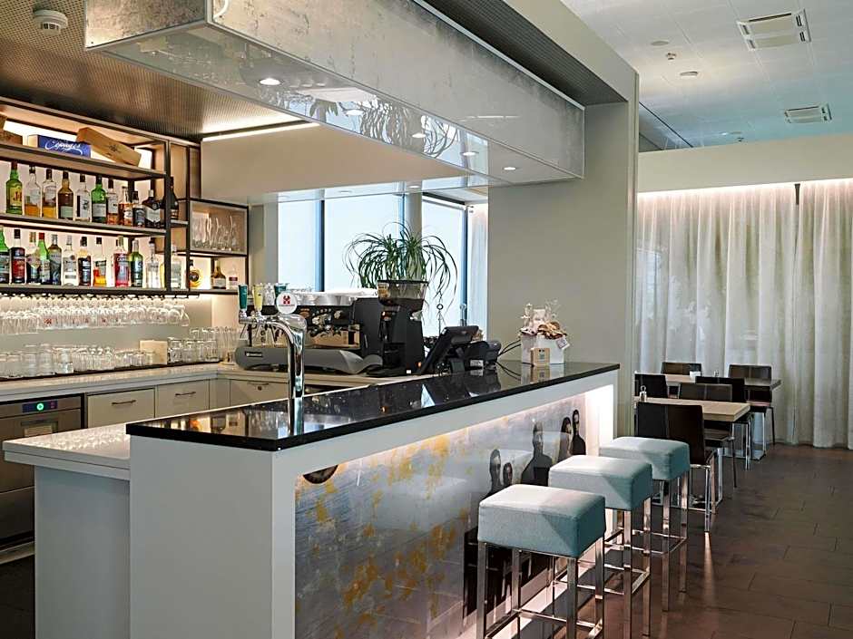 ibis Locarno