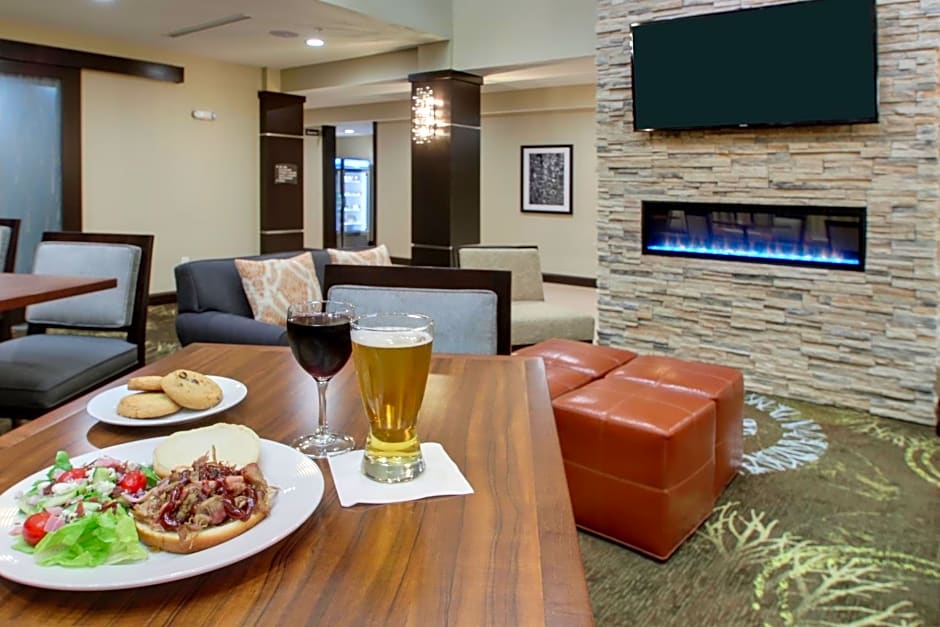 Staybridge Suites Plano - The Colony