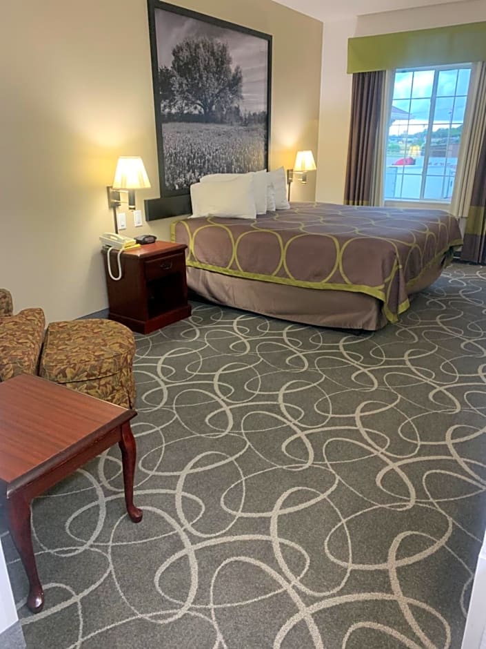Super 8 by Wyndham Hillsboro TX