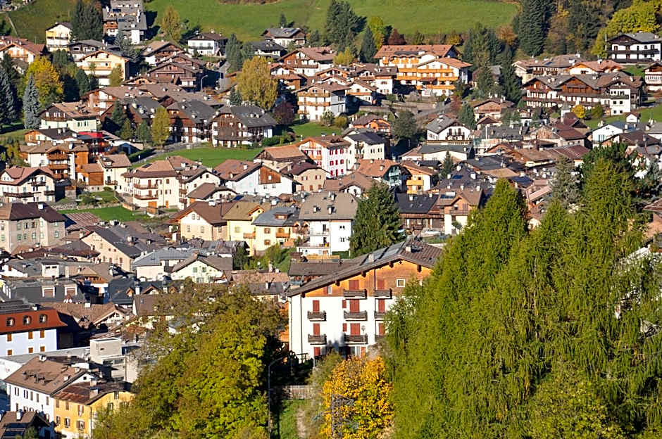 Alpen Family Hotel Someda