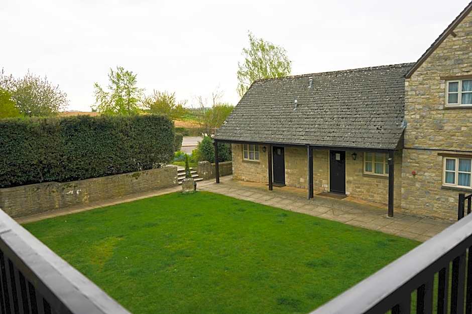 The Bird In Hand Inn, Witney