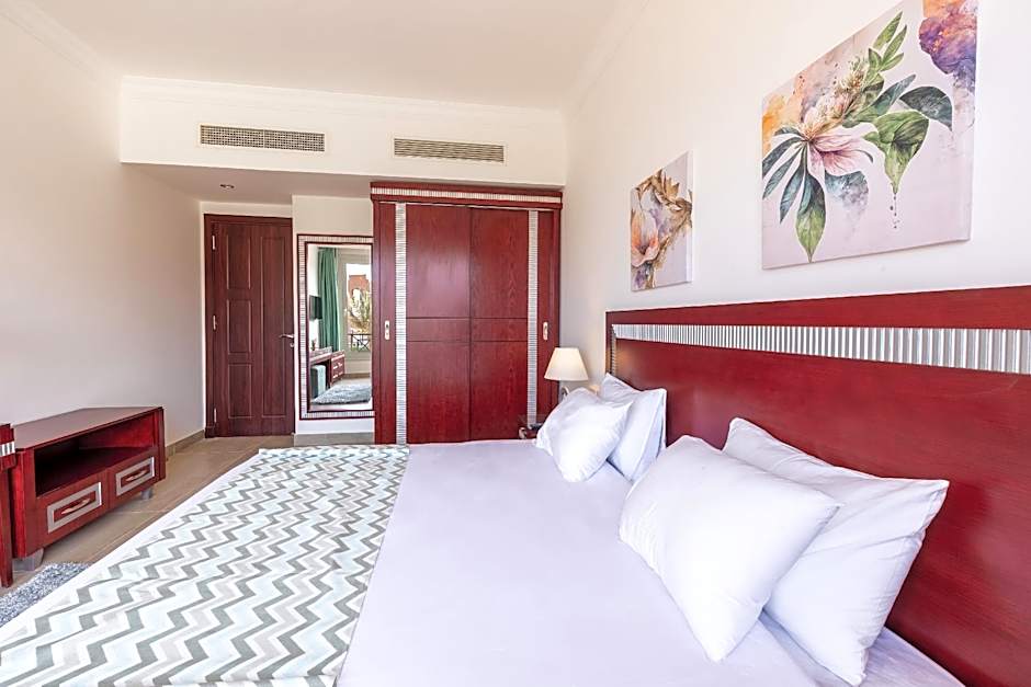 Oyster Bay Beach Suites