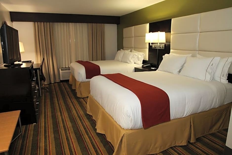 Holiday Inn Express & Suites - Huntsville Airport, an IHG Hotel