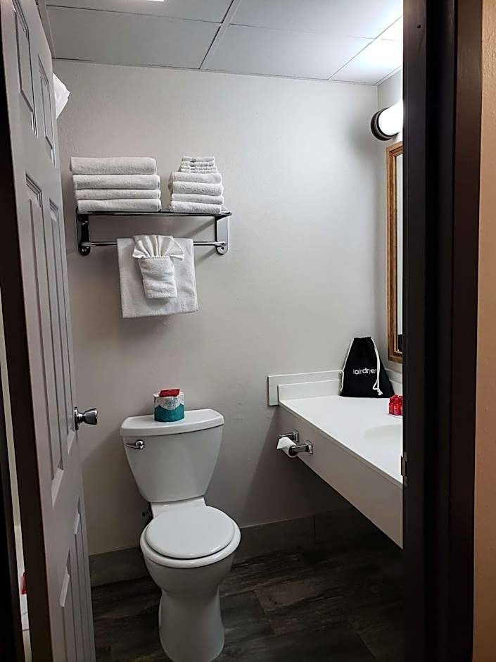 SureStay Plus Hotel by Best Western Grand Island