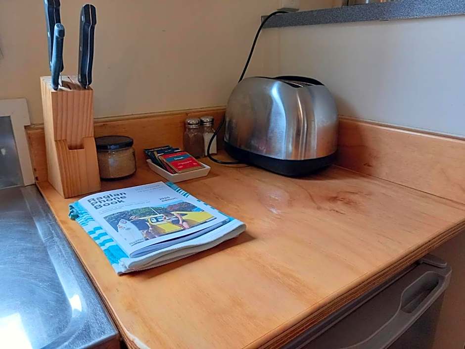 Raglan West Accommodation Units