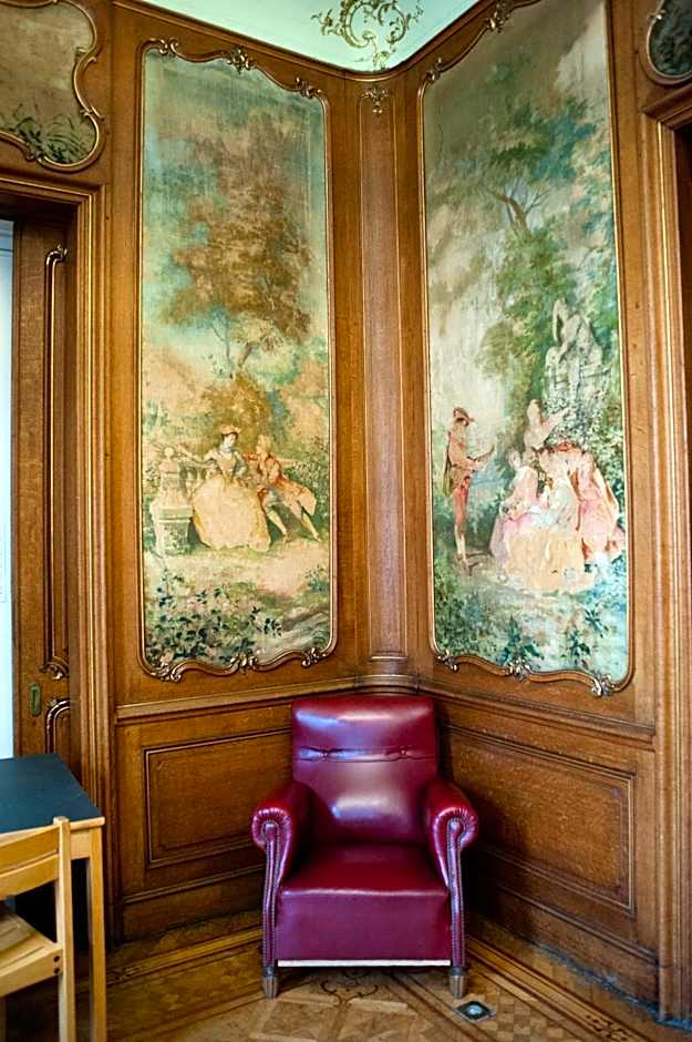 HI Tournai Hostel