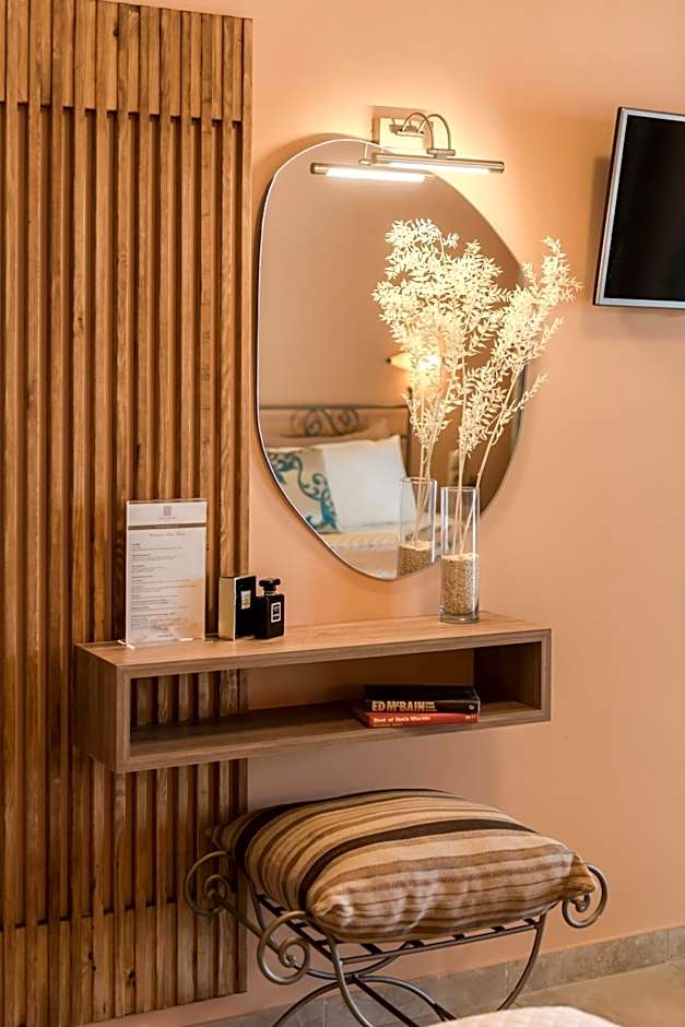 Porto Roma Seaside Studios