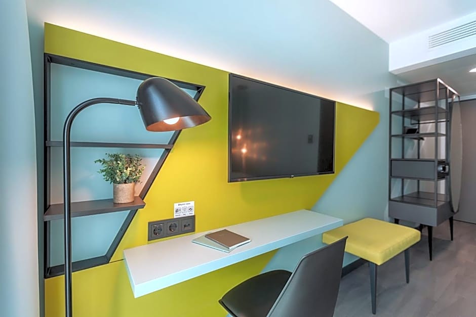 Holiday Inn - the niu, Seven Dusseldorf Ost by IHG