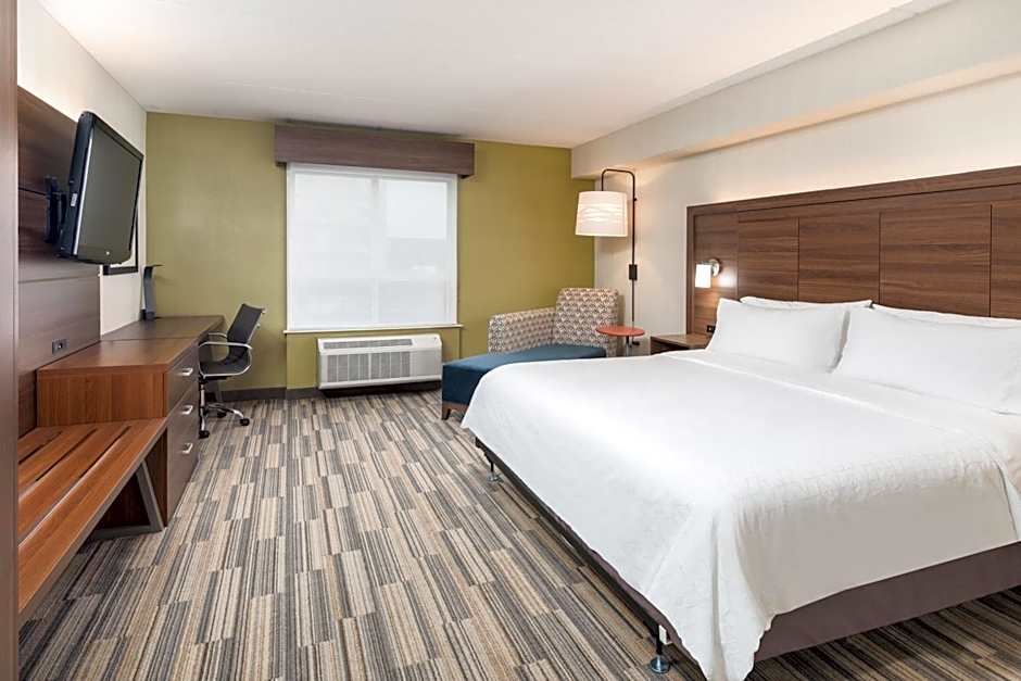 Holiday Inn Express Hotel & Suites Milton By IHG