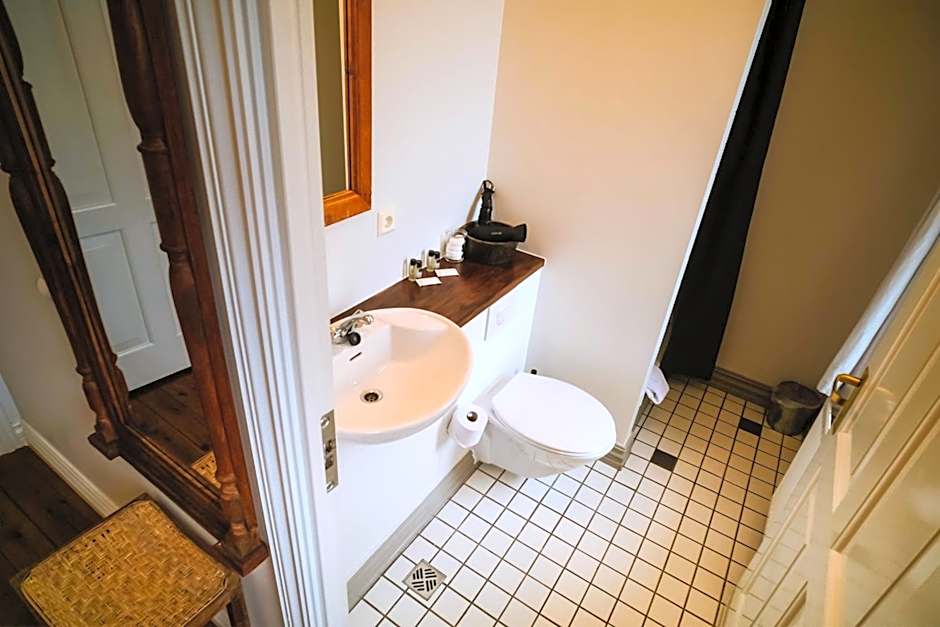 Bankinn - Hotel by Aldan