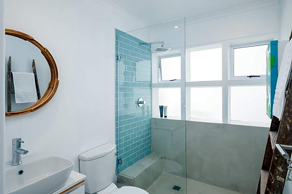 Lakeside Ocean Breeze