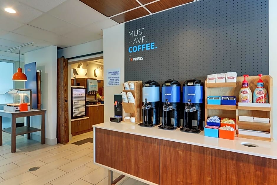 Holiday Inn Express Cincinnati North - Monroe By IHG