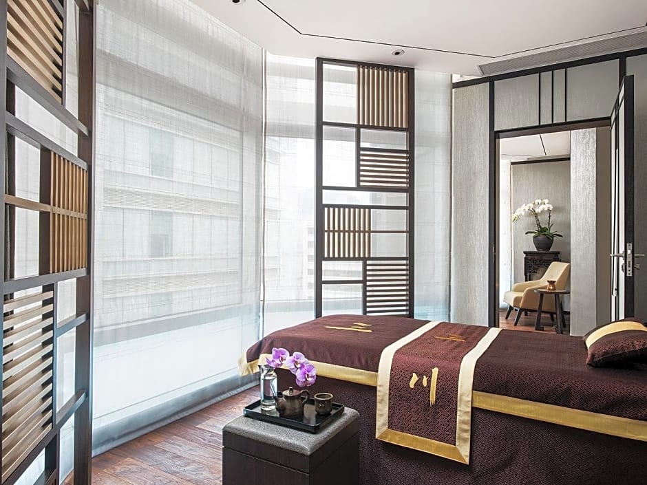 The Langham Hong Kong Hotel