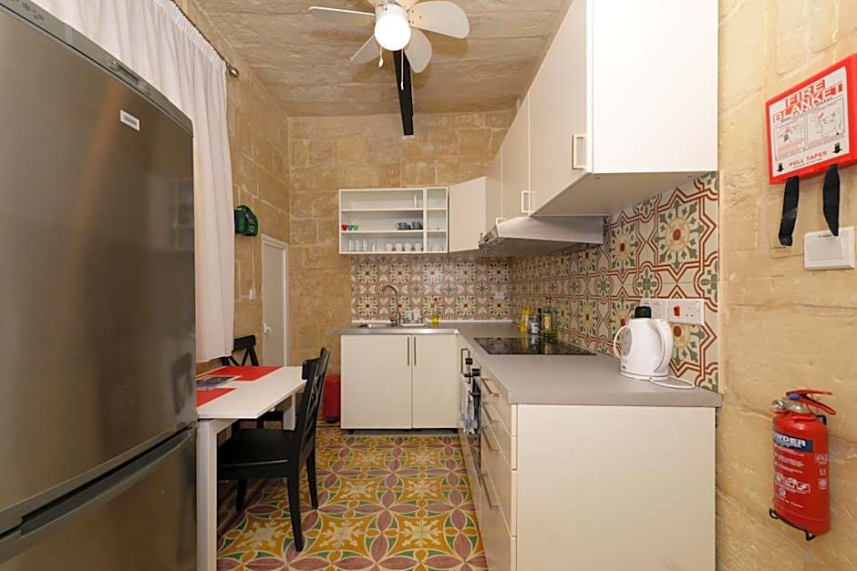 Lovely House Private Rooms by Vallettastay