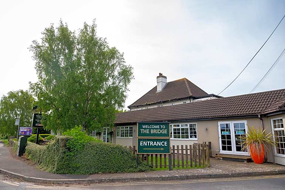 Foto 1 dari 43 — Bridge Inn By Greene King Inns