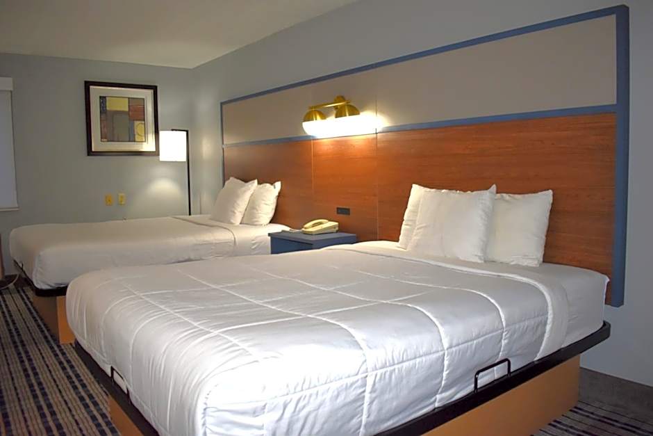 AmericInn by Wyndham Frankfort IN