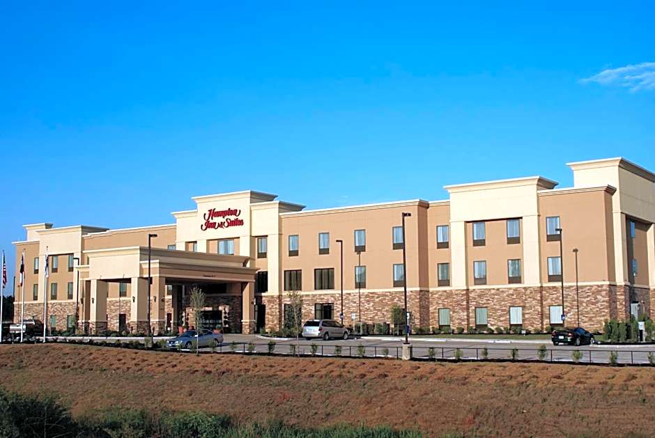 Hampton Inn By Hilton And Suites Center