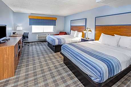 Deluxe Queen Room - Mobility Access/Non-Smoking