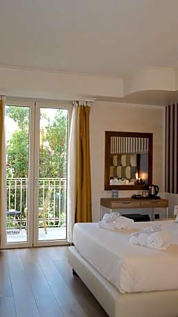 Classic Double or Twin Room
