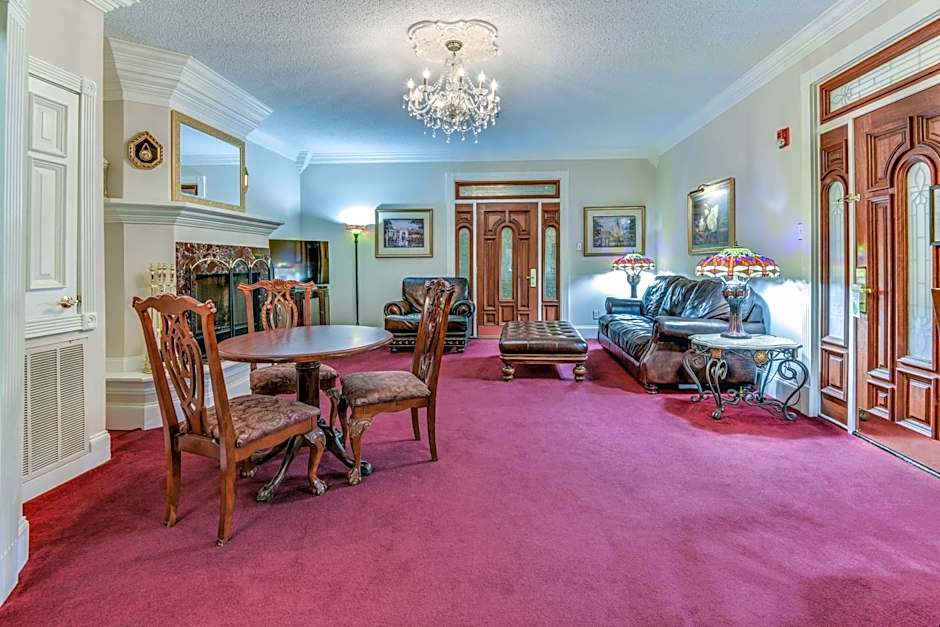 Plaza Suites Downtown New Orleans