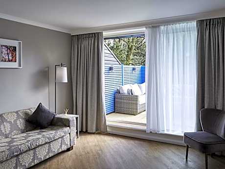 Superior King Suite