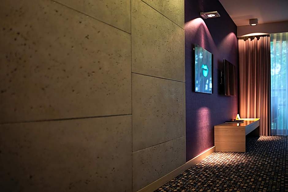 Bristol Art & Medical SPA