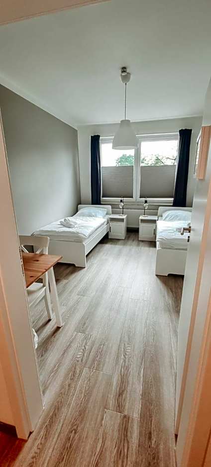 Zweibettzimmer "Grau" in zentraler Lage