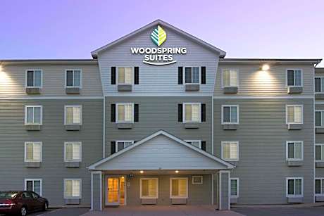 WoodSpring Suites Clarksville Ft. Campbell