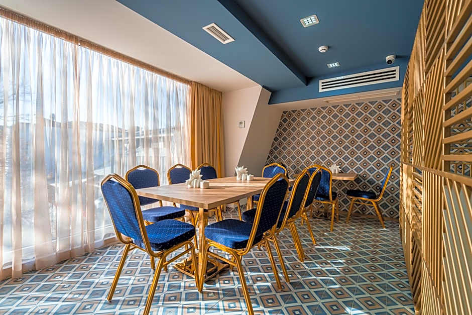 Gladius Inn Boutique Hotel by DNT Group