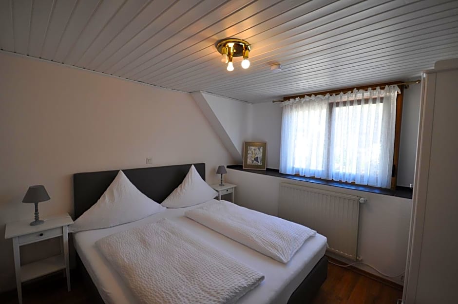 Gästezimmer im Weingut Amlinger&Sohn