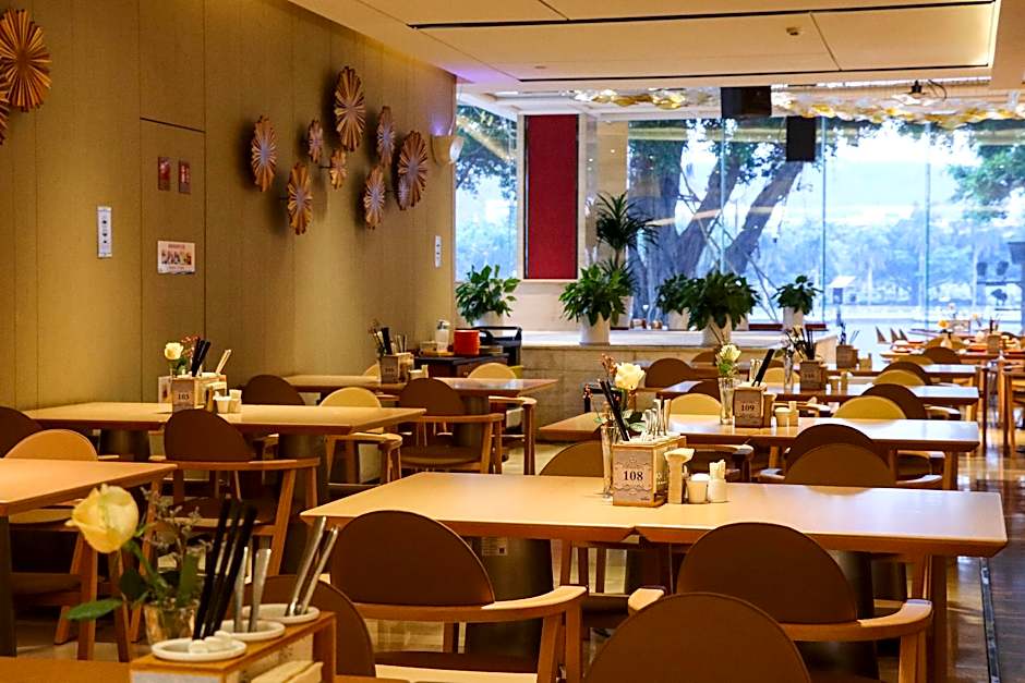 Xiamen Lakeside Hotel