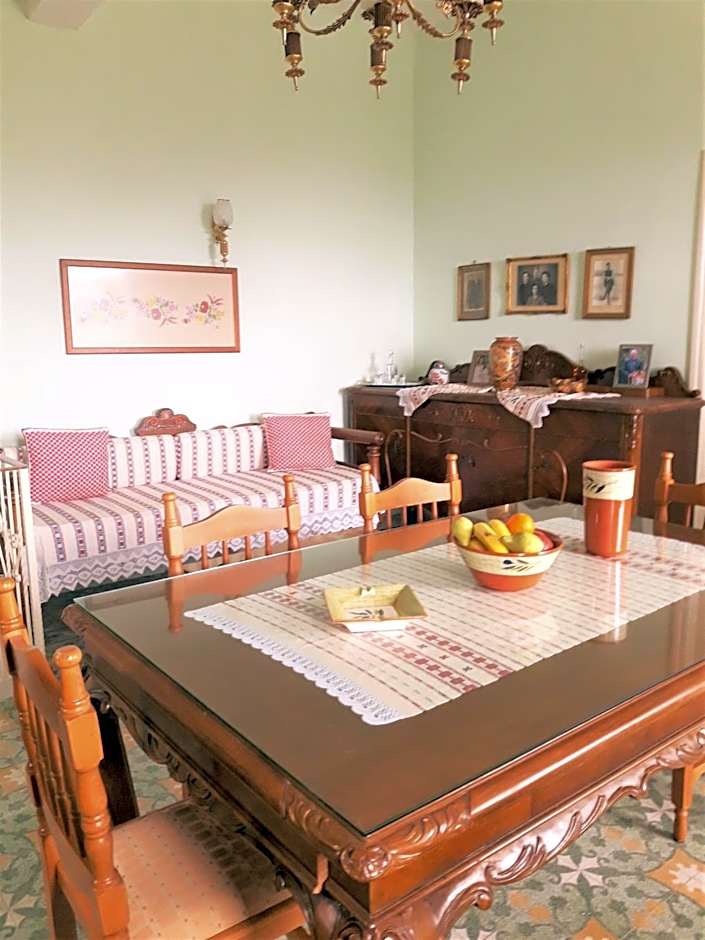 ROSABELLA HOME ( FILOTI VILLAGE )