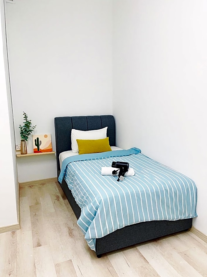 Coliving room renting Homestay Yong Peng