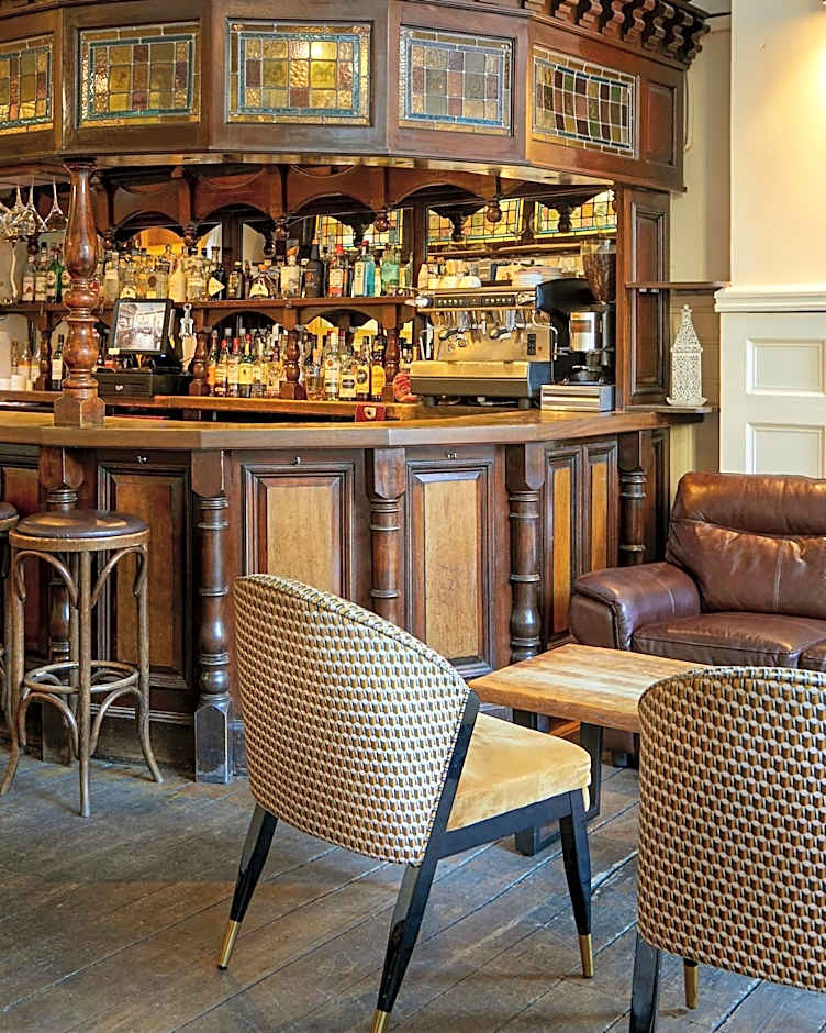 The Christopher Hotel Bar and Grill