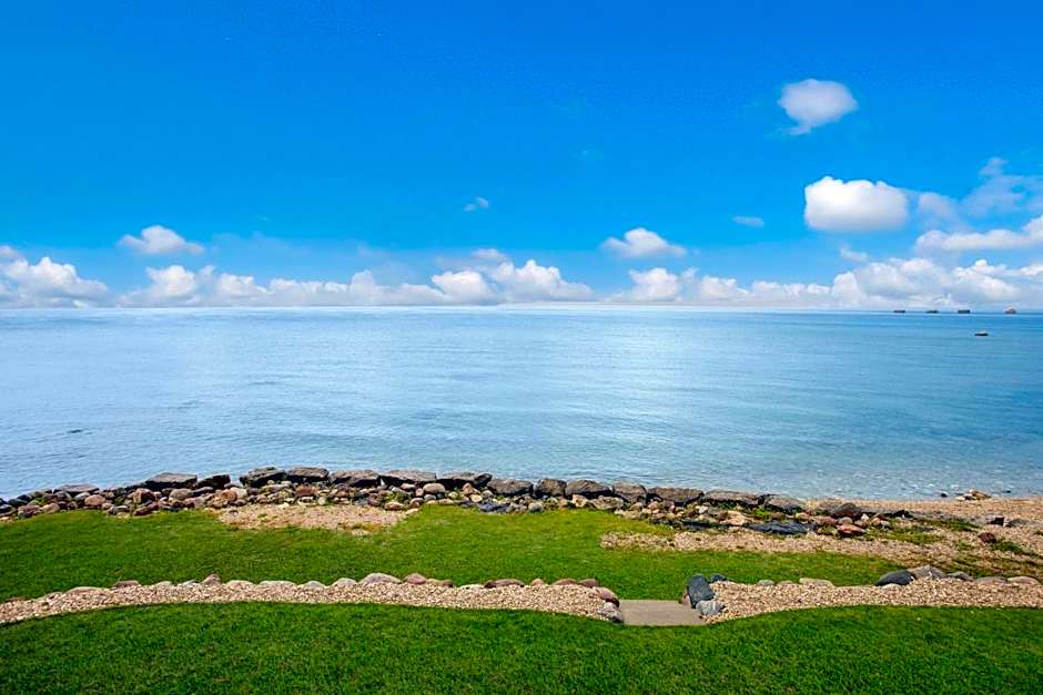 Best Western Harbour Pointe Lakefront