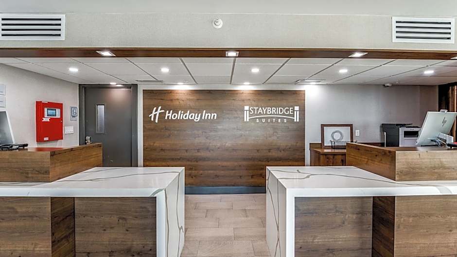 Staybridge Suites Dallas Market Ctr Love Field by IHG