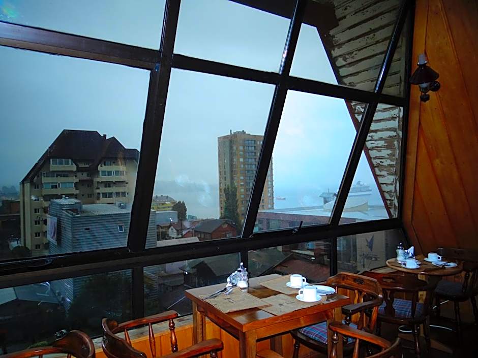 Hotel Antupiren