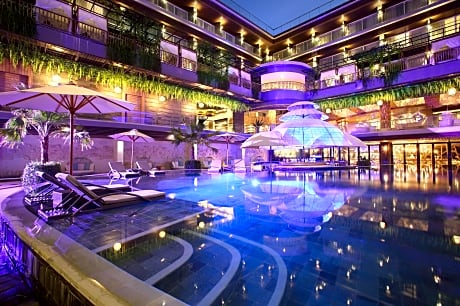 The Crystal Luxury Bay Resort Nusa Dua - Bali