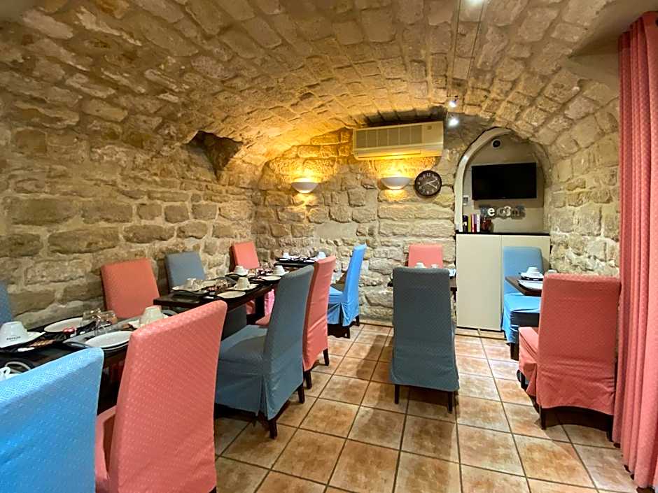 Austin'S Saint Lazare Hotel