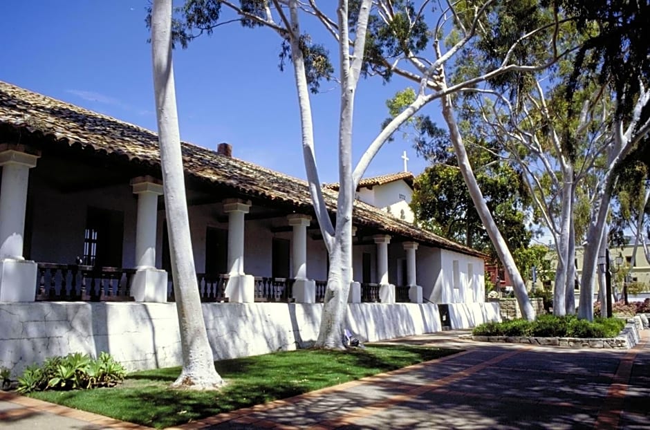 Apple Farm Inn
